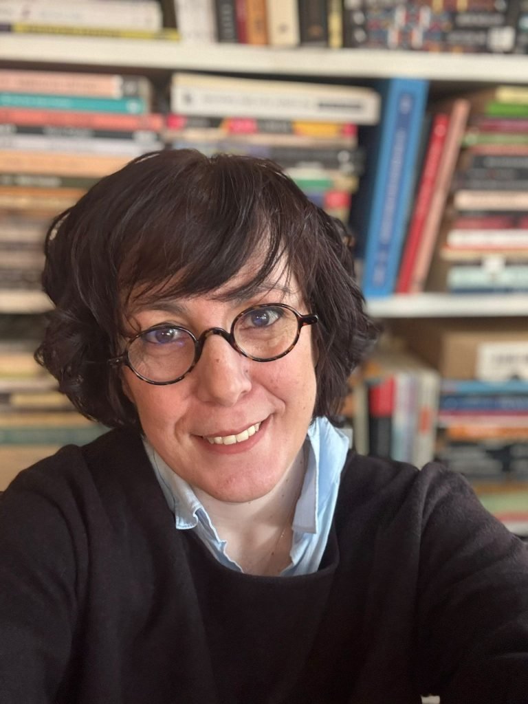 Tuba Ayşe Özgür’den Büyülü Gerçekçilik Üzerine Yeni Bir Kitap